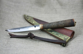 ножик по мотивам этнических ножей Северо-Западного региона.