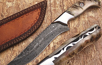 Beautiful Custom Handmade DAMASCUS KNIFE Ram Horn With Leath