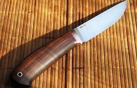 Нож из RWL-34 и палисандра