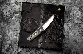 Leather custom wallet with knife